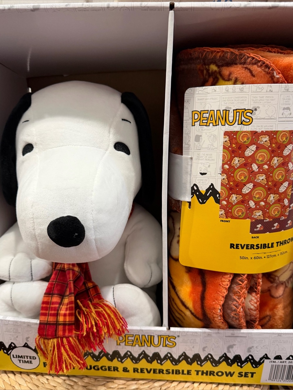 Peanuts Snoopy Plush and blanket